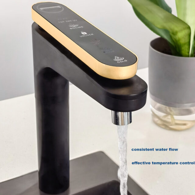 Electronic faucet black